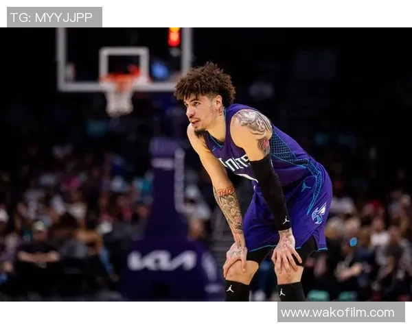 1月10日快船与黄蜂精彩对决全场比赛录像回顾与分析